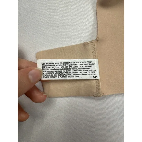 $76 NWT Wacoal Sleek Standard Ultimate Comfort Smoothing Bra Nude Size 32G New - Picture 8 of 13
